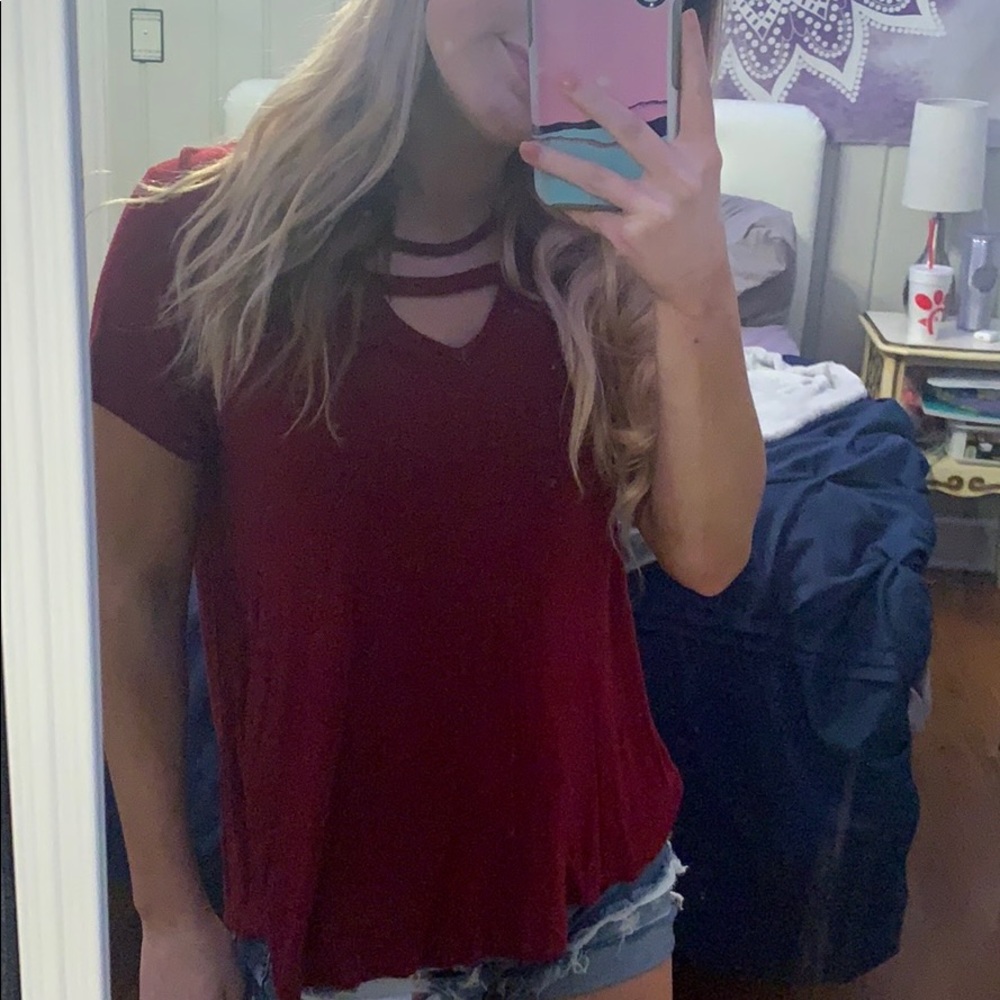 Red top - Picture 2 of 4